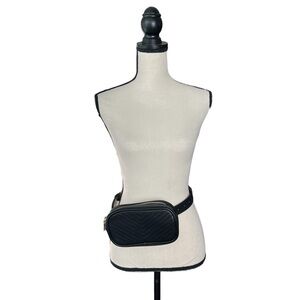 Steve Madden Gold Foil Fanny Pack Belt Waist Bag Large Purse Travel Black